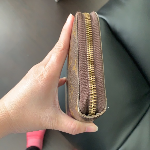💯 authentic Louis Vuitton wallet - Picture 4 of 17
